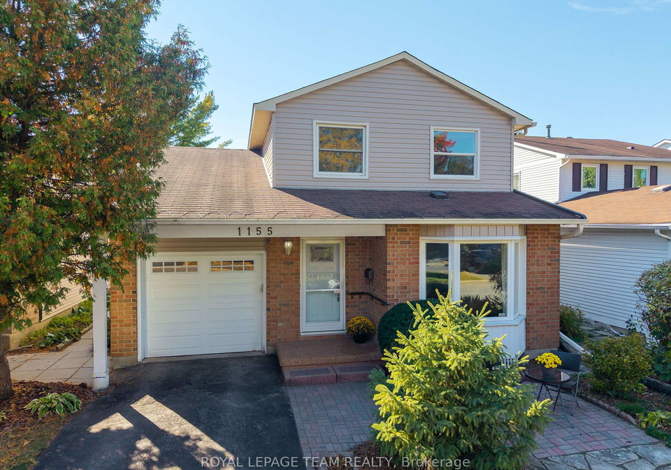 1155-sauterne-park-ottawa-ontario-x12450686