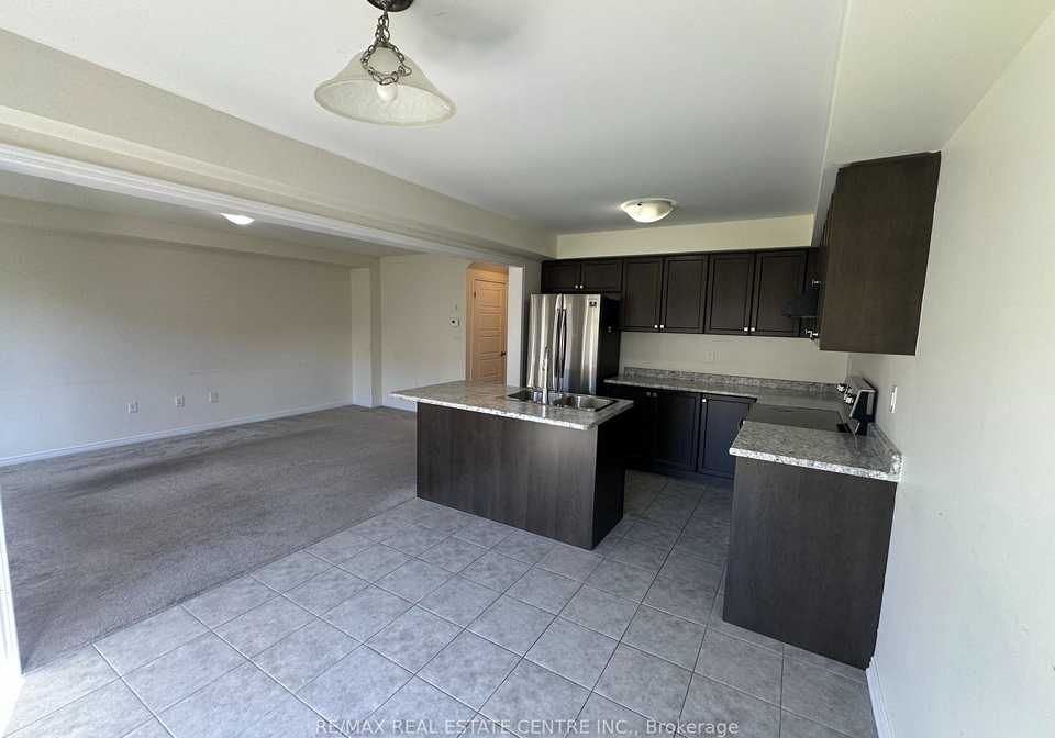 49-queens-mary-drive-s-hamilton-ontario-x12450705