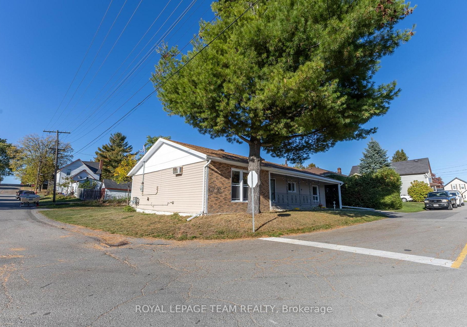 49-william-street-e-arnprior-ontario-x12450736
