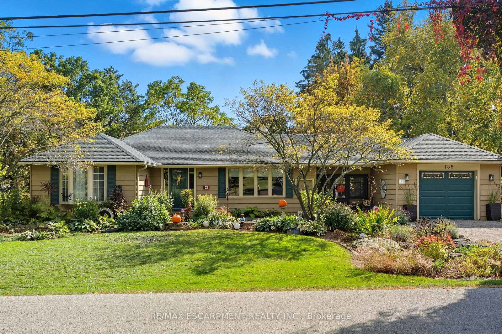 136-hillcrest-avenue-hamilton-ontario-x12450775