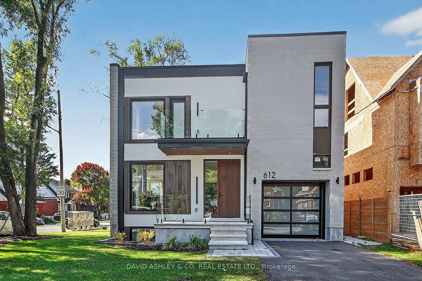 612-w-tweedsmuir-avenue-ottawa-ontario-x12450779