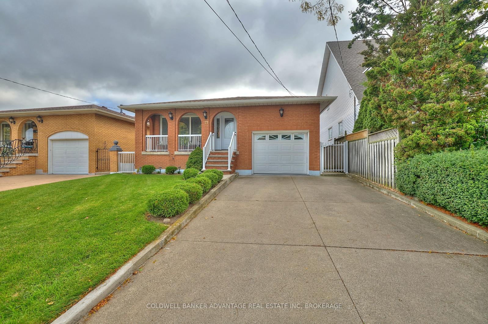27-quinn-avenue-hamilton-ontario-x12450915