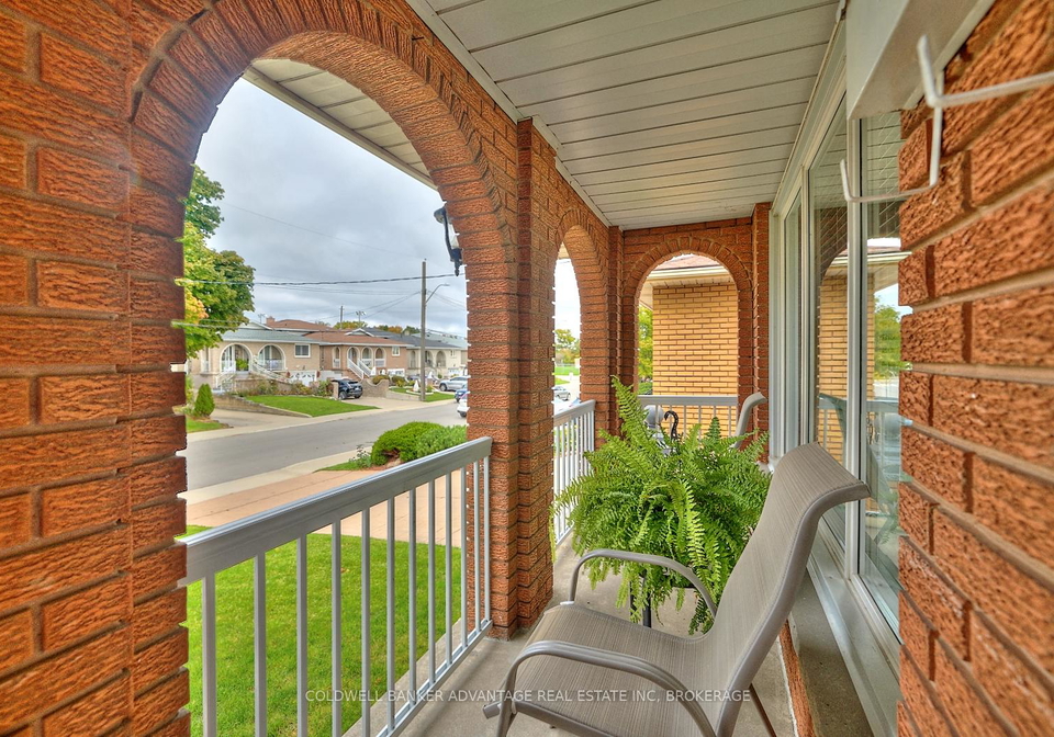 27-quinn-avenue-hamilton-ontario-x12450915