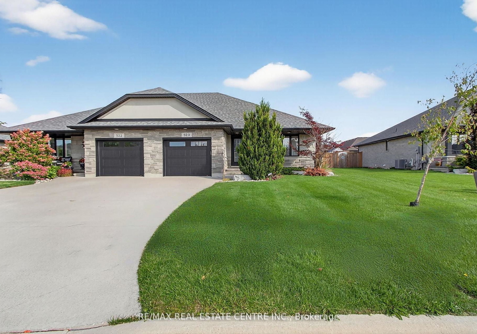 520-molinari-street-sarnia-ontario-x12450977