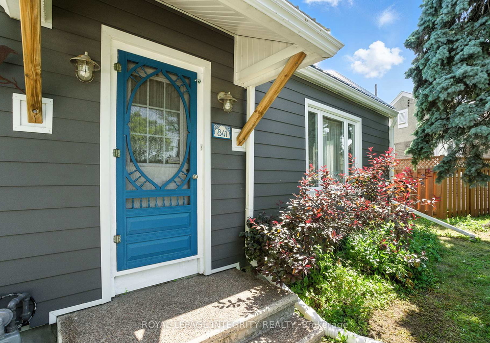 841-merivale-road-ottawa-ontario-x12451199
