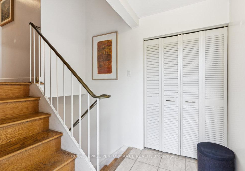 17-mulvagh-avenue-ottawa-ontario-x12451272