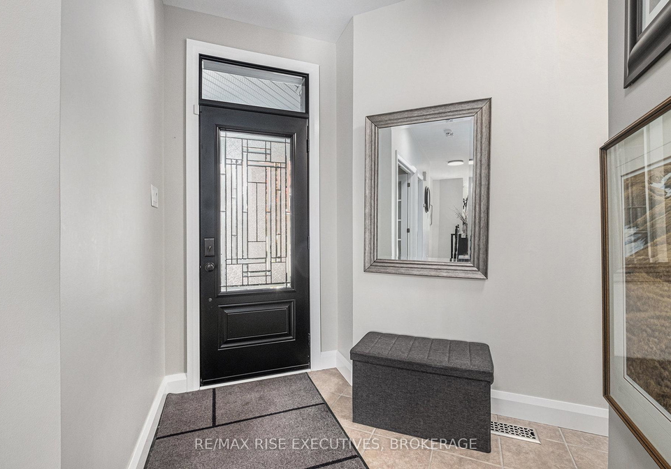 8-kinmount-private-kanata-ontario-x12451300