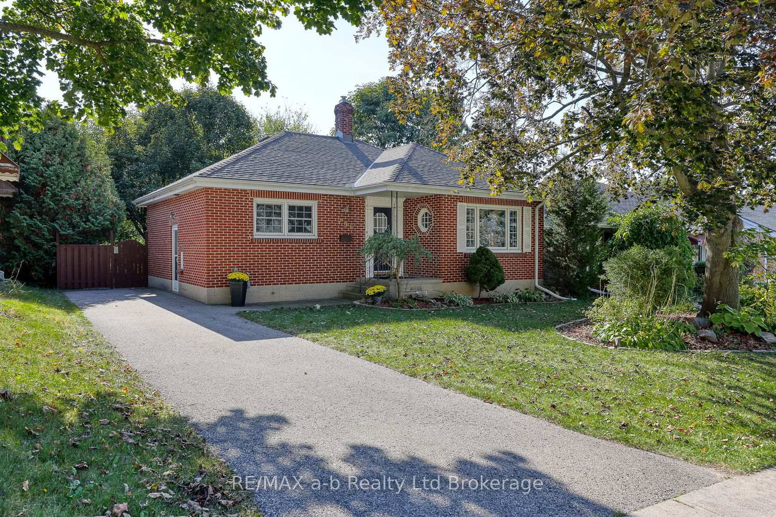 796-bayswater-street-woodstock-ontario-x12451398