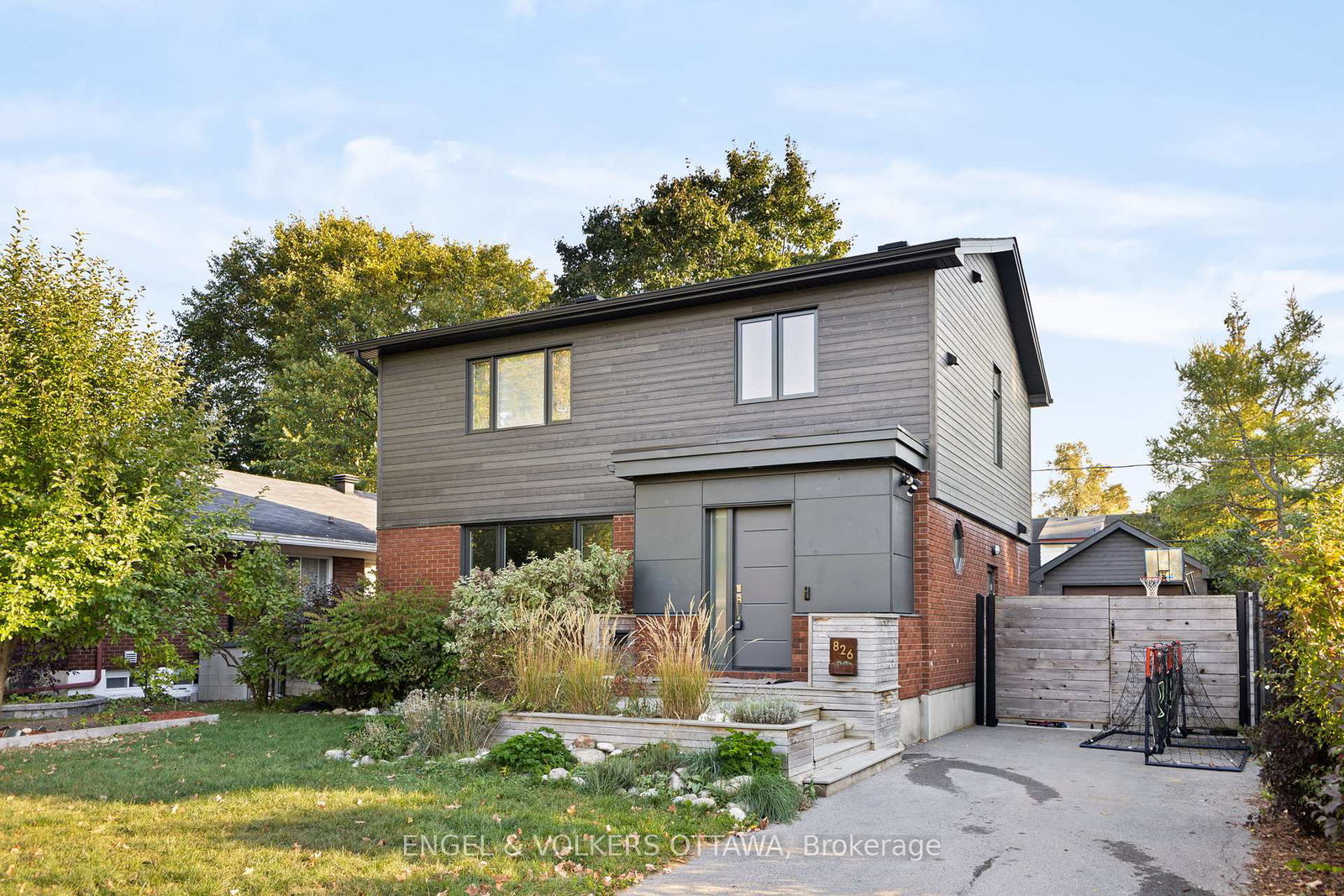 826-quinlan-road-ottawa-ontario-x12451581