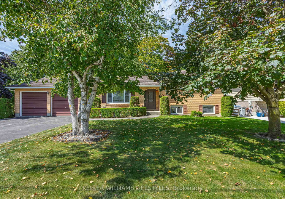 195-queen-street-north-middlesex-ontario-x12451656