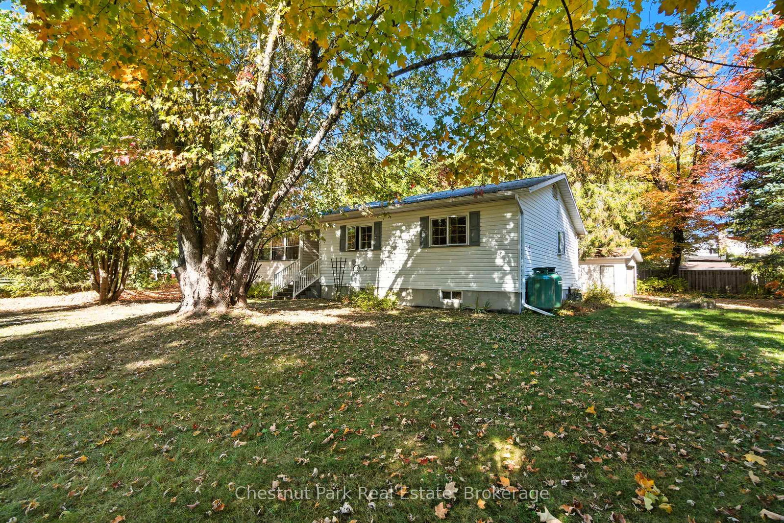 14-dickie-street-lake-of-bays-ontario-x12451822