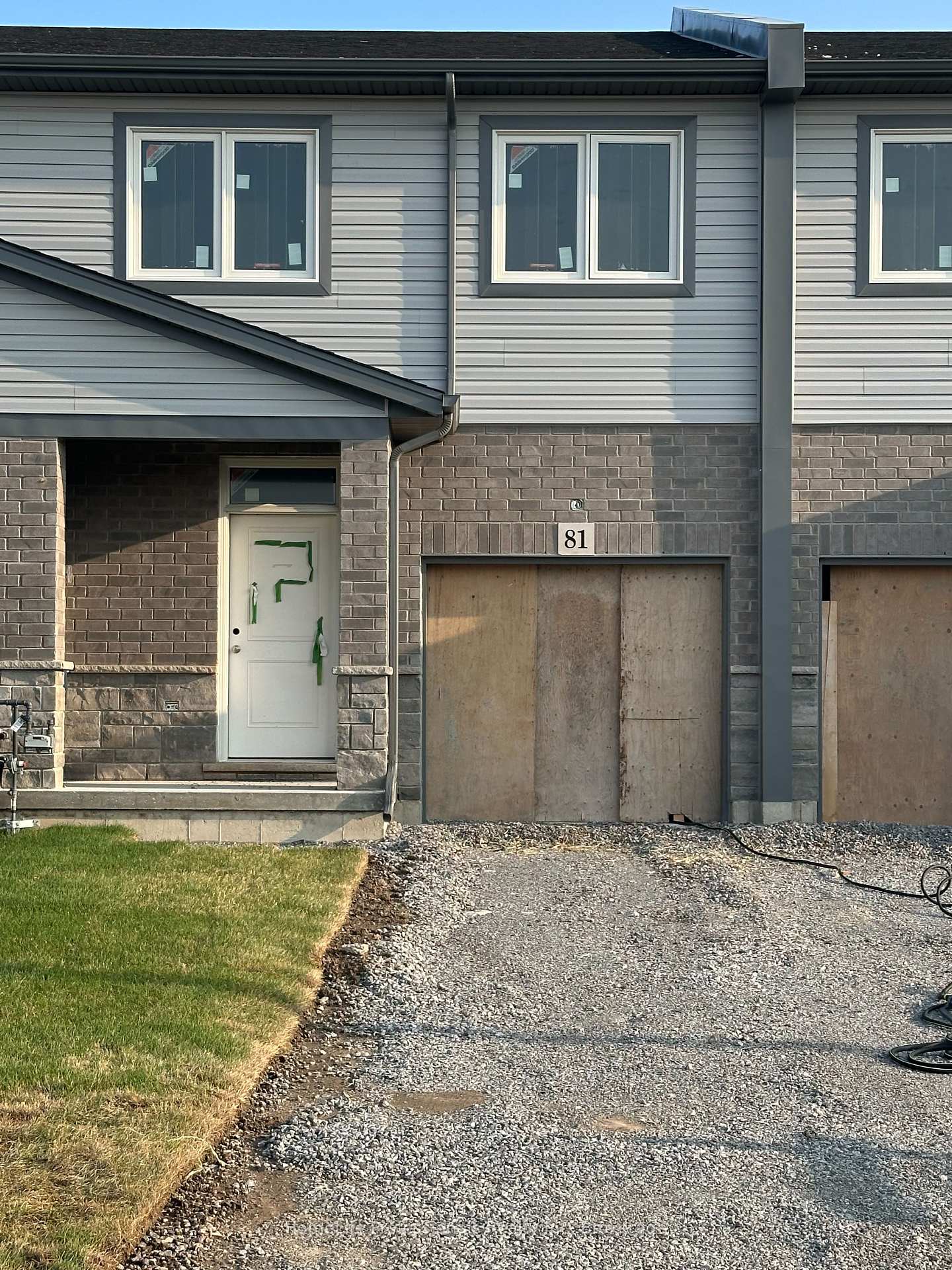 81-elvira-way-thorold-ontario-x12452088