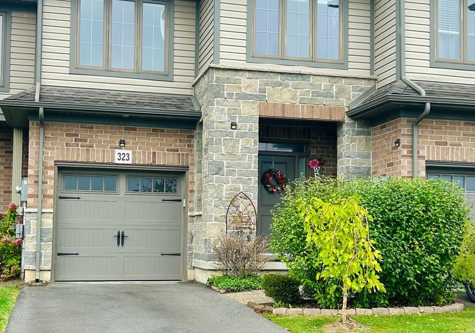323-frances-avenue-hamilton-ontario-x12452185