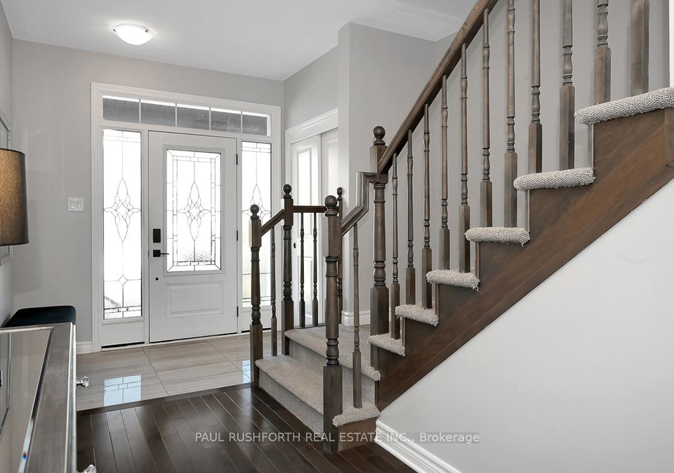 556-genevriers-street-ottawa-ontario-x12452196