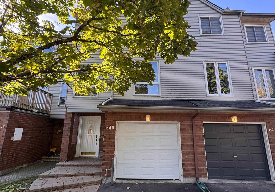 640-brome-crescent-ottawa-ontario-x12452213