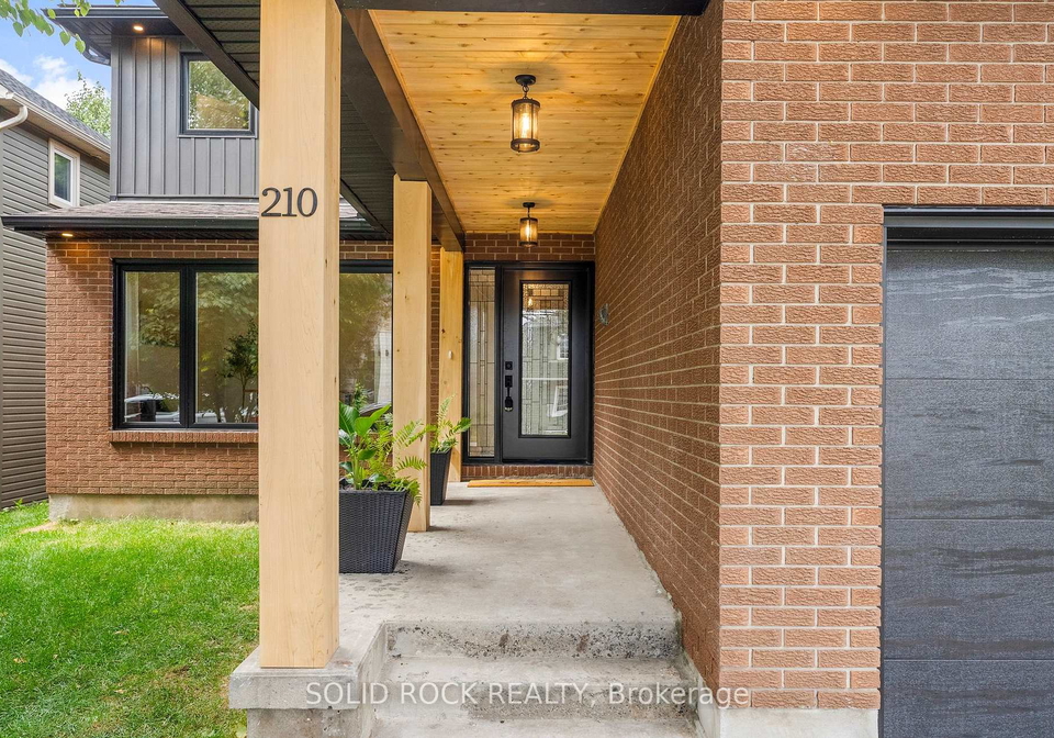 210-carleton-avenue-ottawa-ontario-x12452397