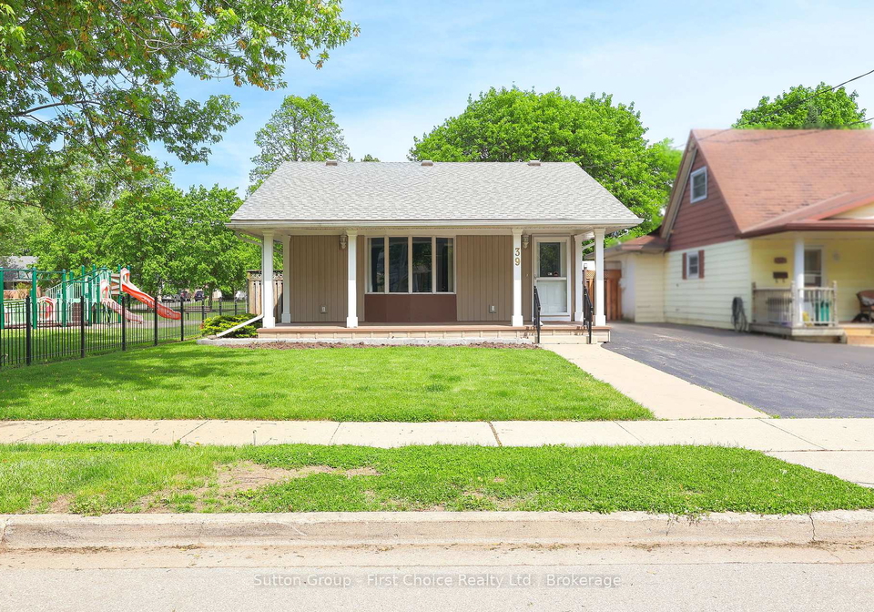 39-portia-boulevard-stratford-ontario-x12452408