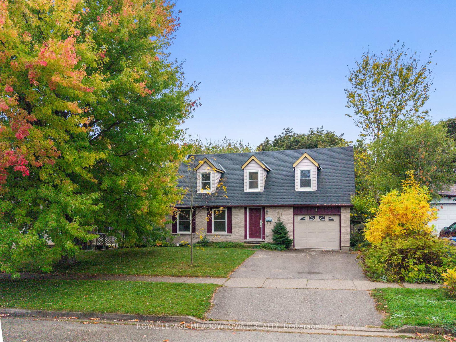 21-briarlea-road-guelph-ontario-x12452478