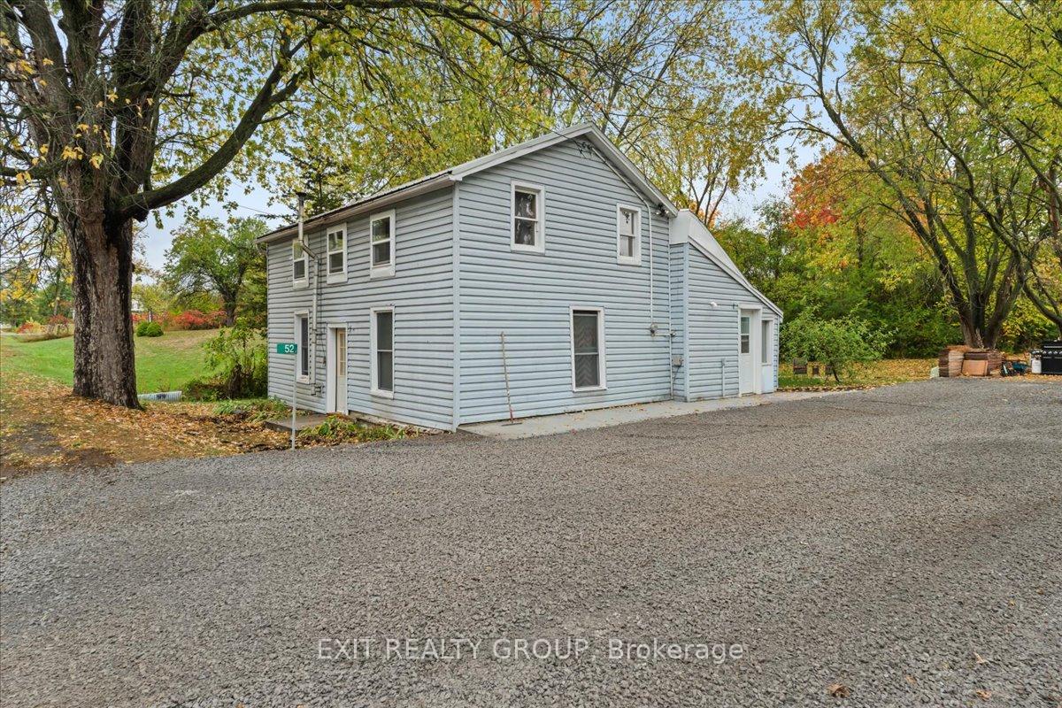 52-county-road-15-prince-edward-county-ontario-x12452511