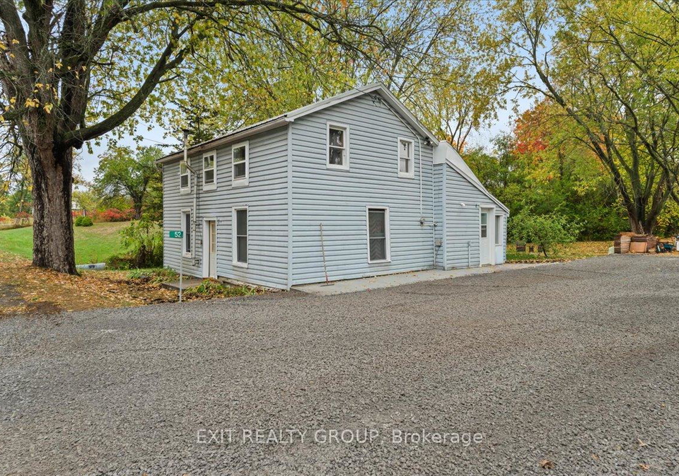 52-county-road-15-prince-edward-county-ontario-x12452511