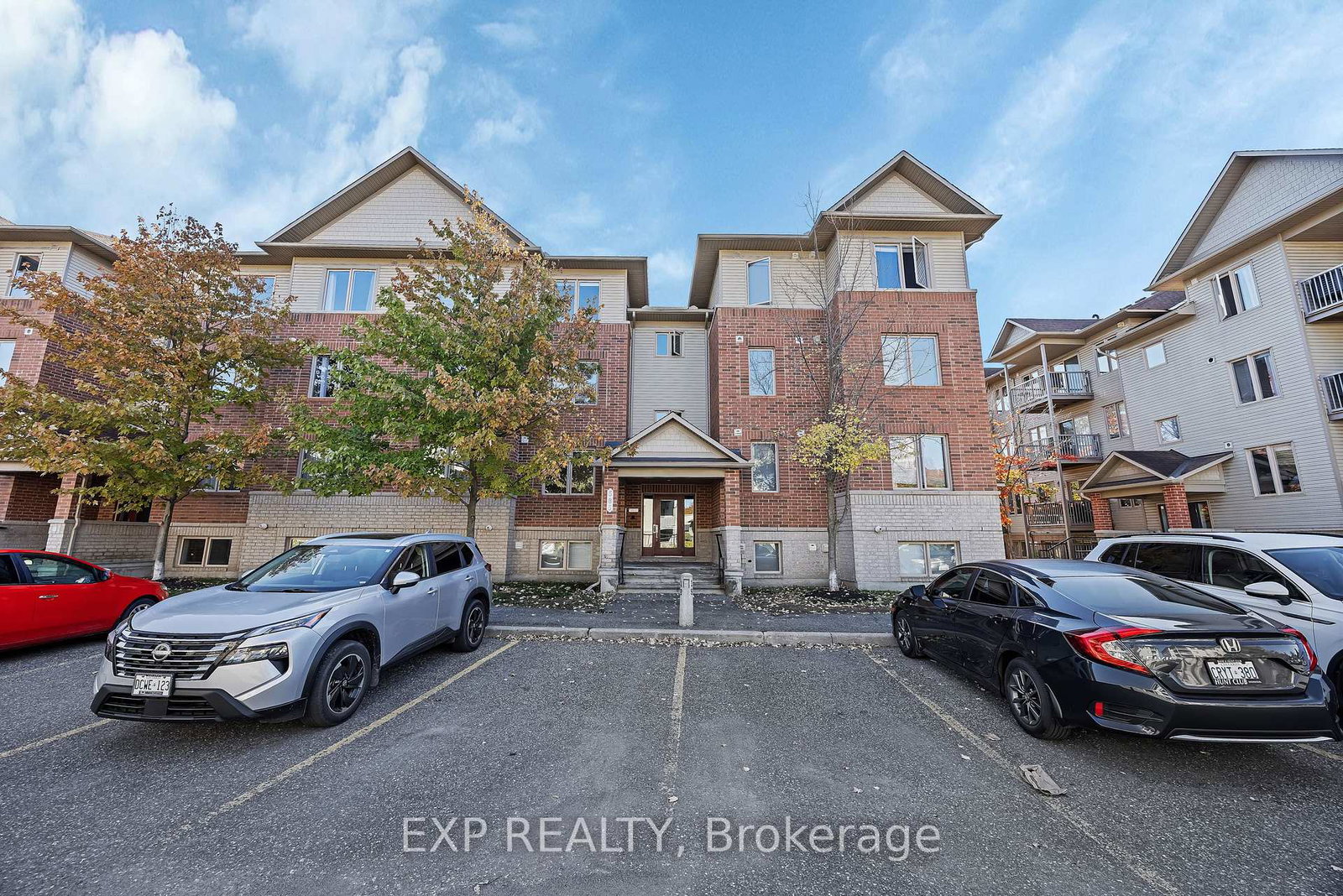 585-stonefield-private-ottawa-ontario-x12452565
