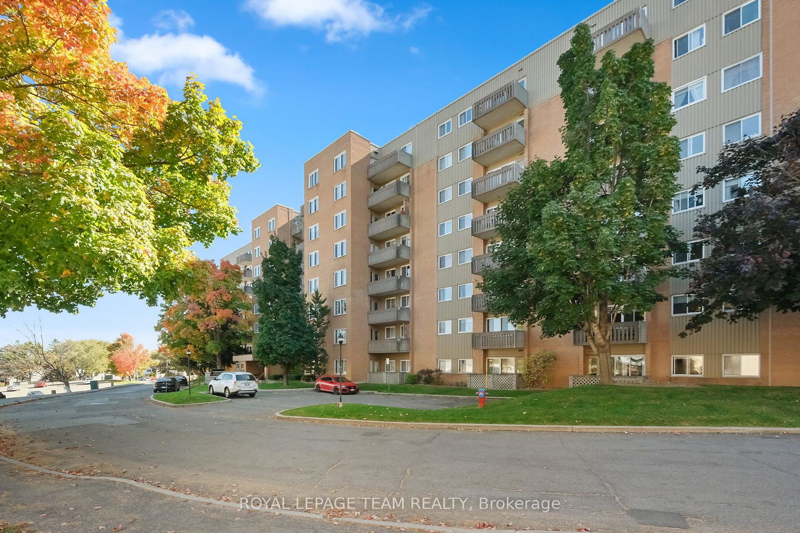 1599-lassiter-terrace-beacon-hill-north-south-and-area-ottawa-ontario-x12452628