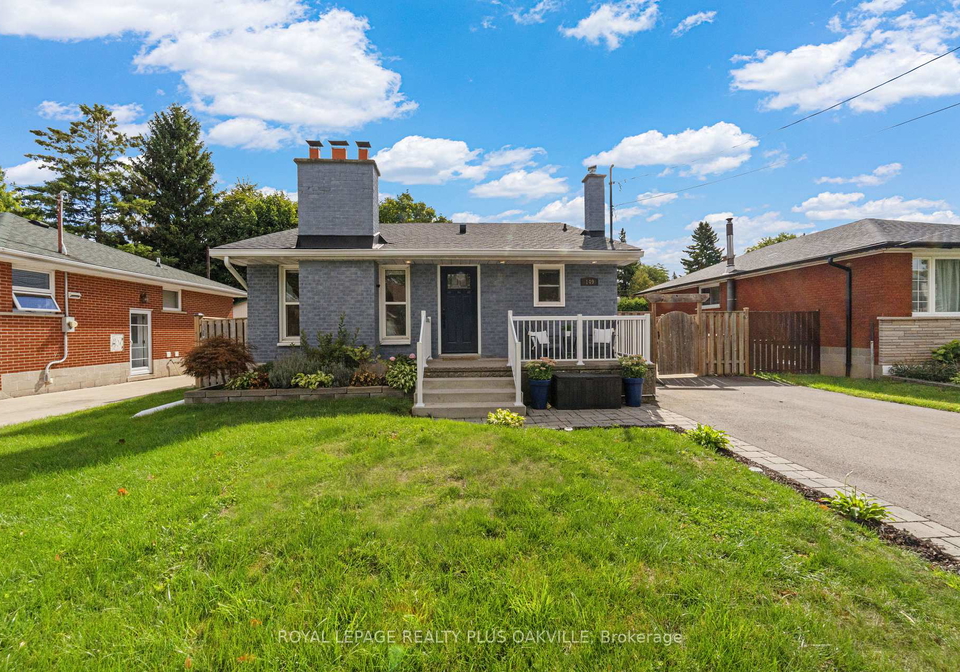 149-west-32nd-street-hamilton-ontario-x12452785