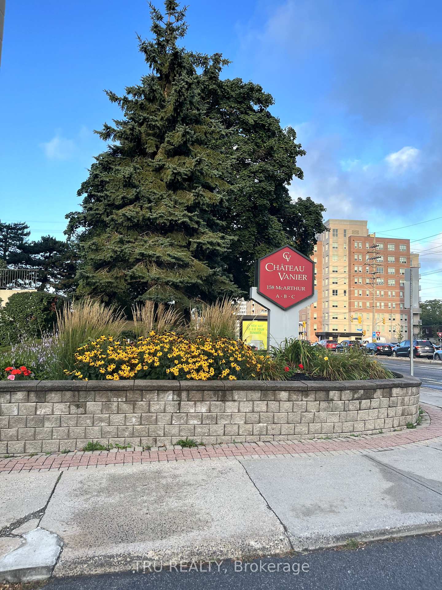 158c-mcarthur-avenue-ottawa-ontario-x12453155