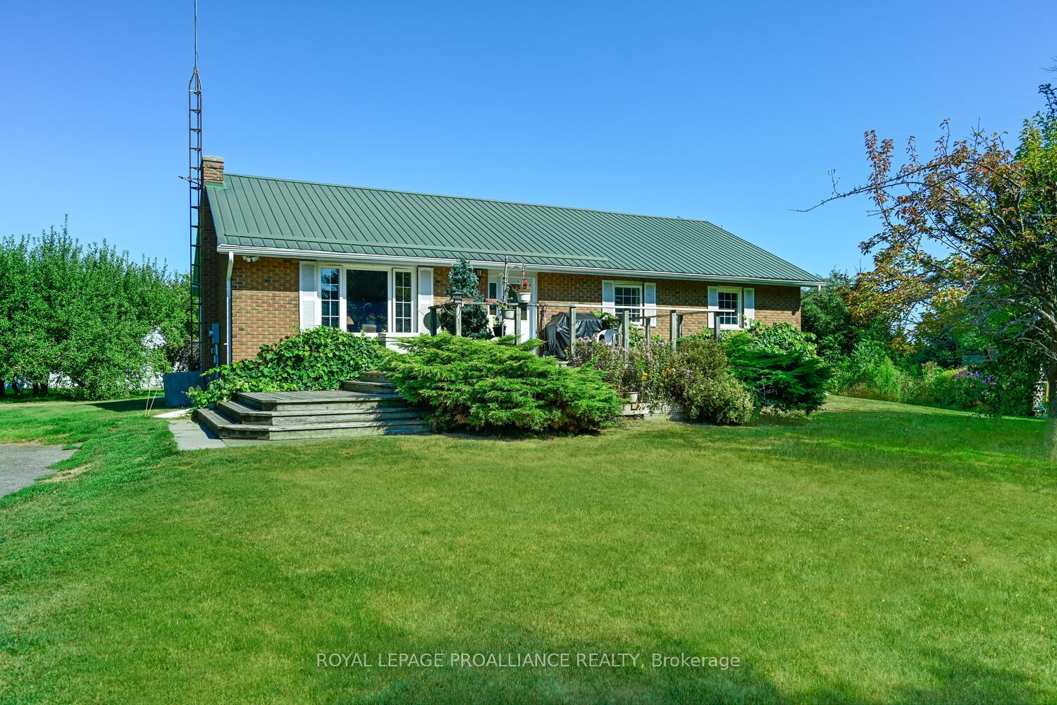 1844-county-road-2-edwardsburghcardinal-ontario-x12453269