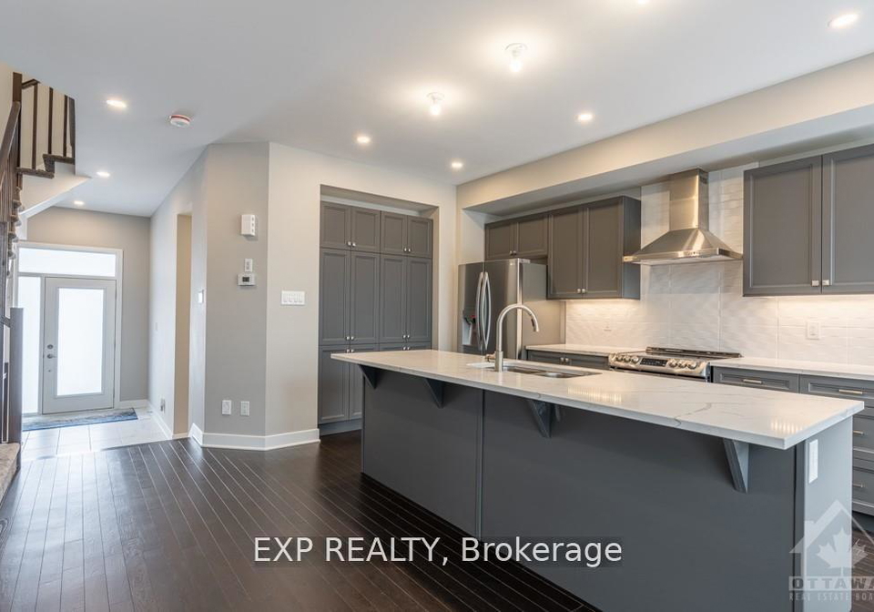 310-wabasso-lane-ottawa-ontario-x12453345