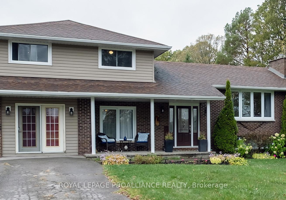 208-ritz-road-belleville-ontario-x12453367