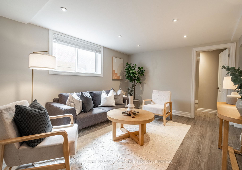 34-briarwood-crescent-hamilton-ontario-x12453529