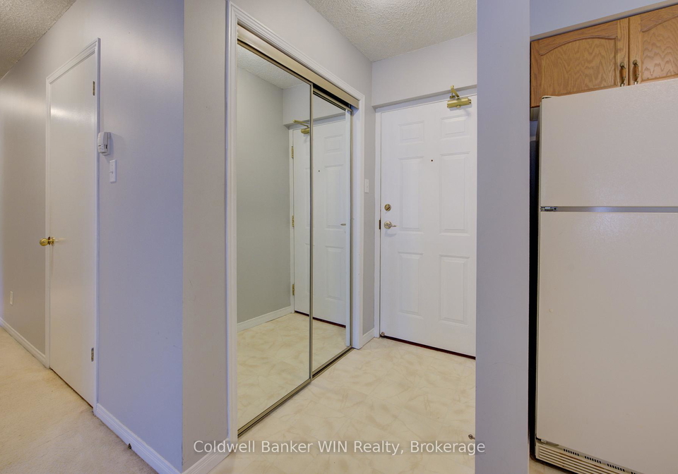 440-durham-street-w-wellington-north-ontario-x12453533
