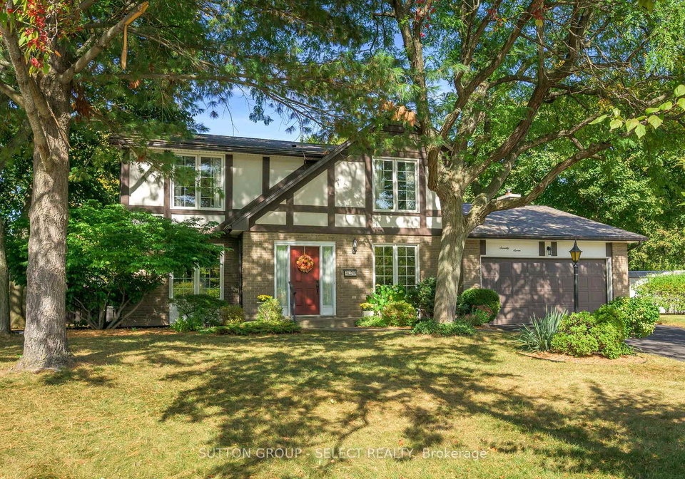 77-hampton-court-london-north-ontario-x12453685