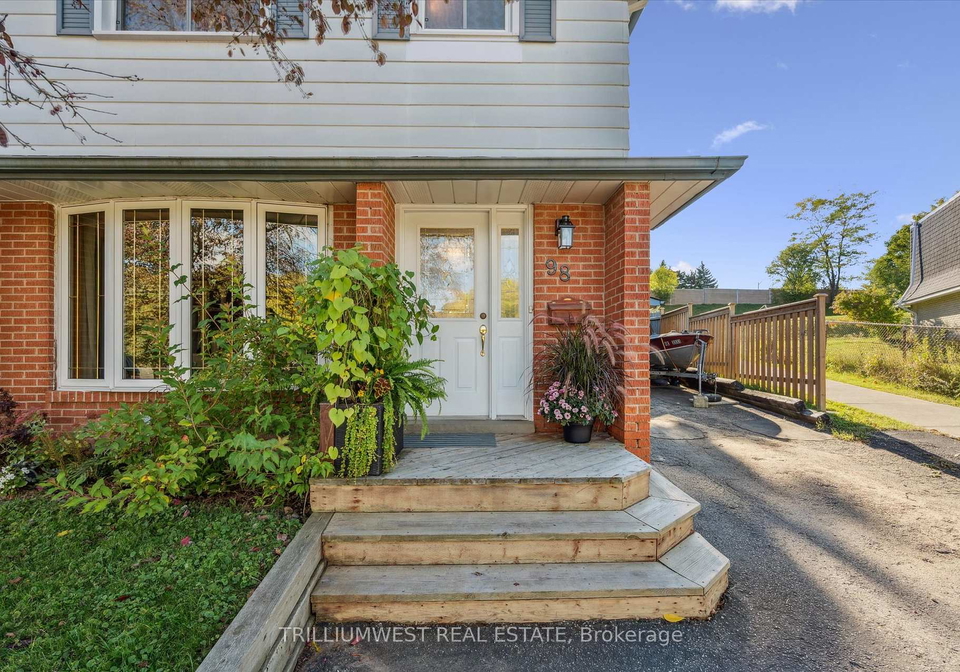 98-shadeland-crescent-kitchener-ontario-x12453743