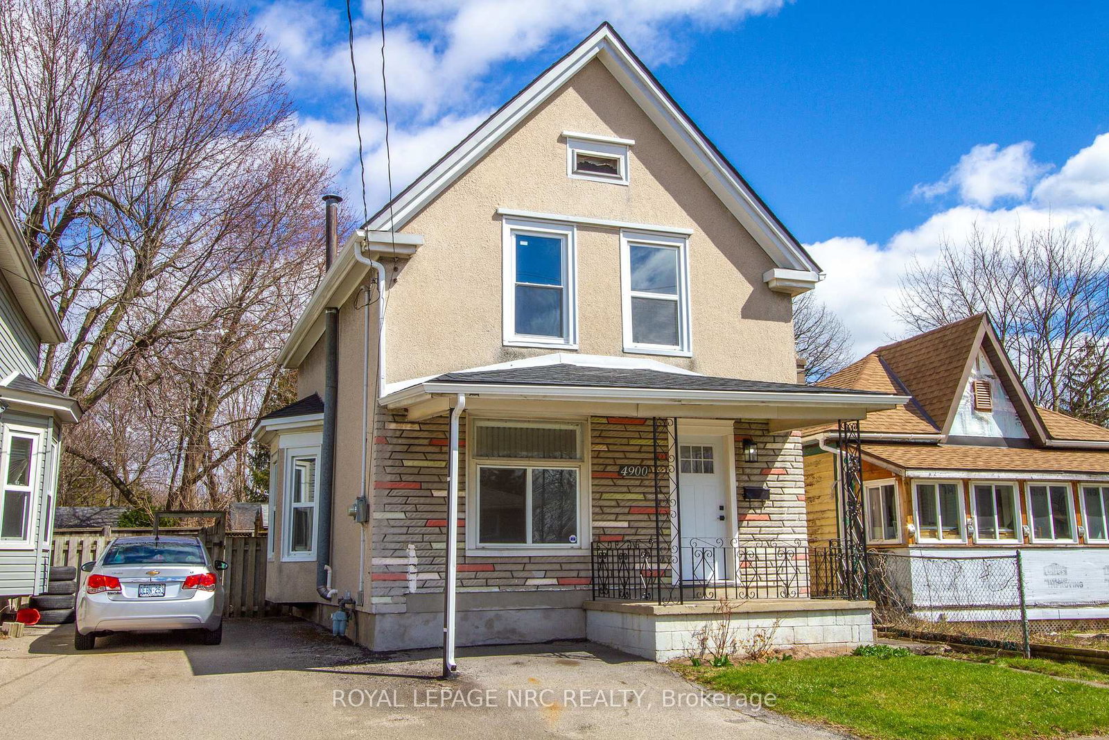 4900-st-clair-avenue-niagara-falls-ontario-x12453779