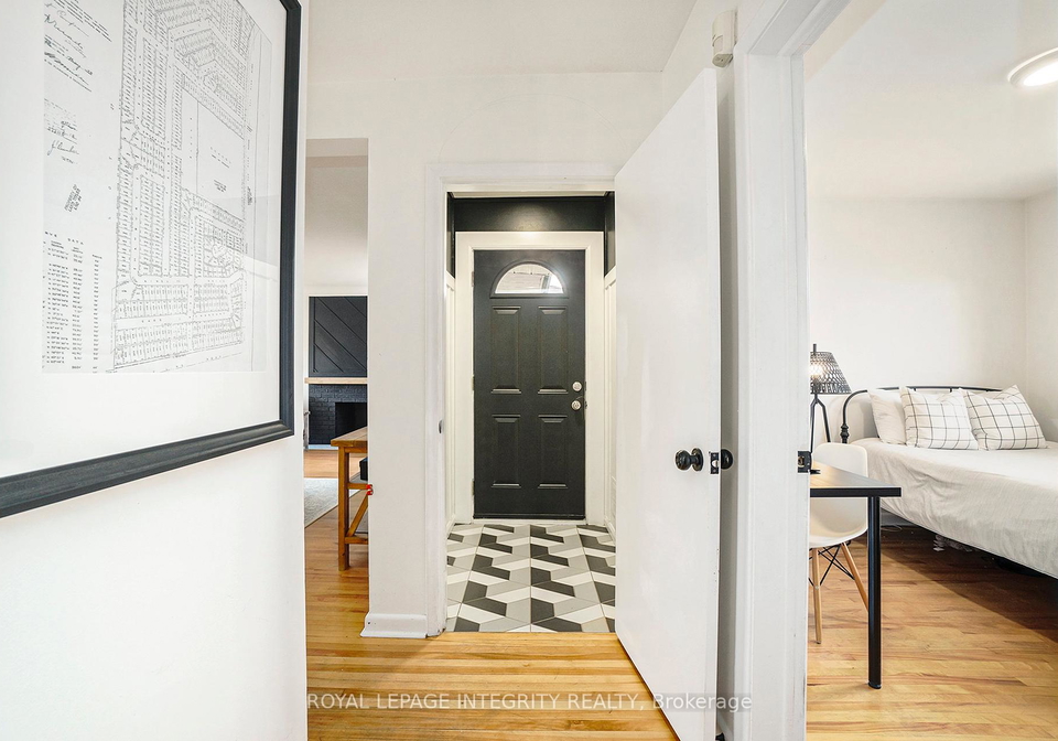 1317-ferguson-street-ottawa-ontario-x12453836