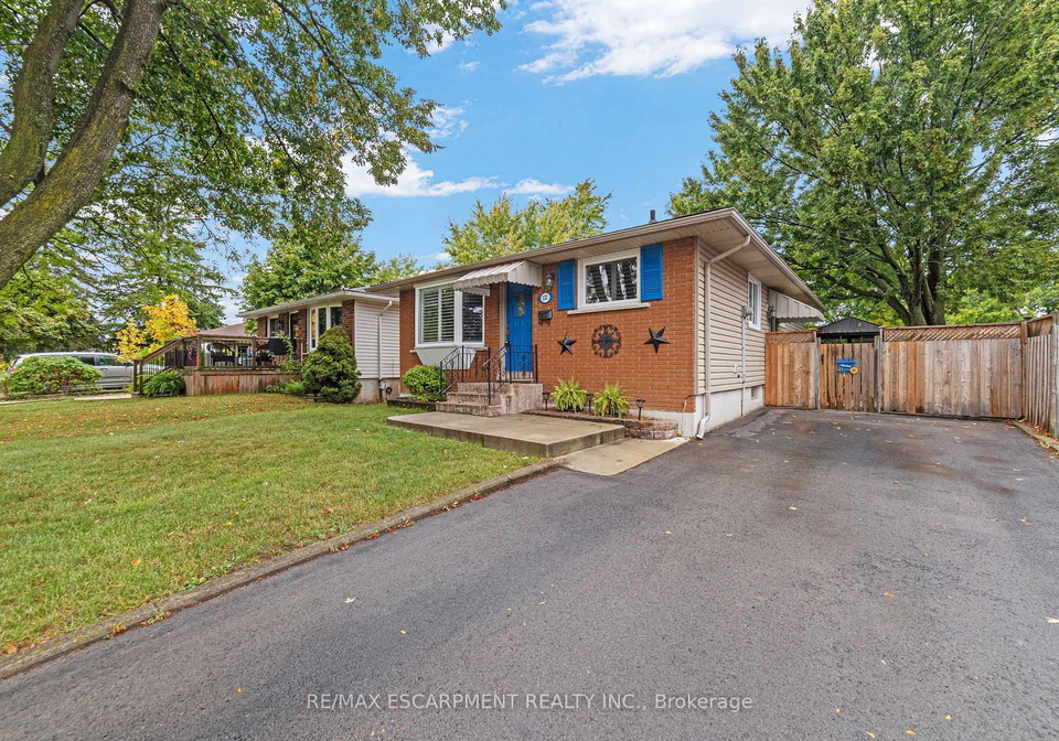 111-boston-crescent-hamilton-ontario-x12453950
