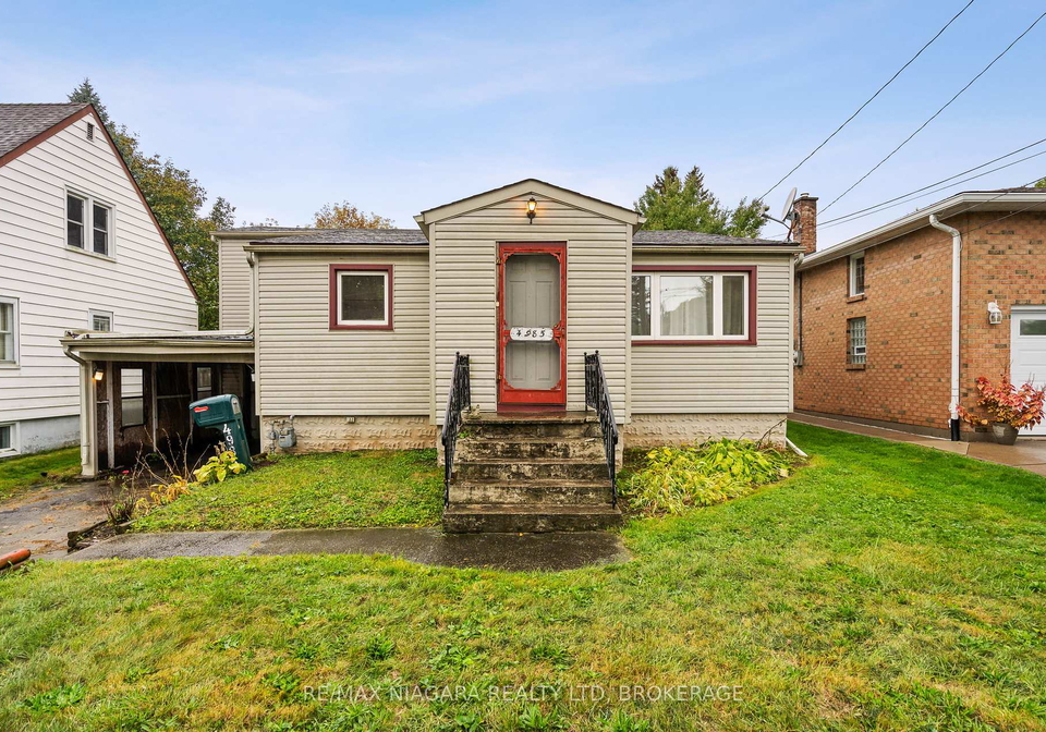 4985-kingston-avenue-niagara-falls-ontario-x12454141