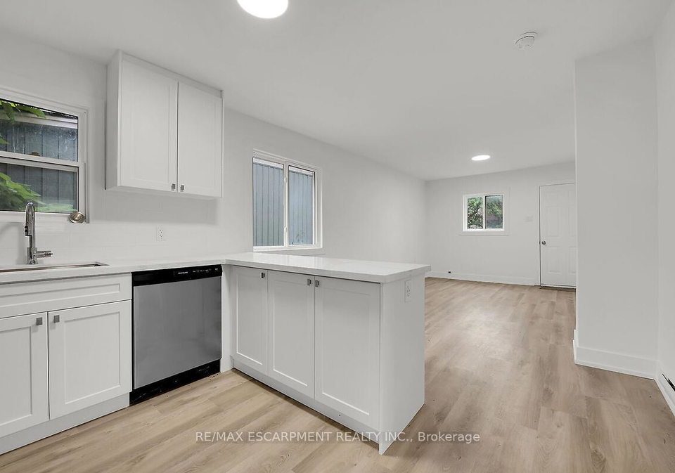 34-rykert-street-st-catharines-ontario-x12454261
