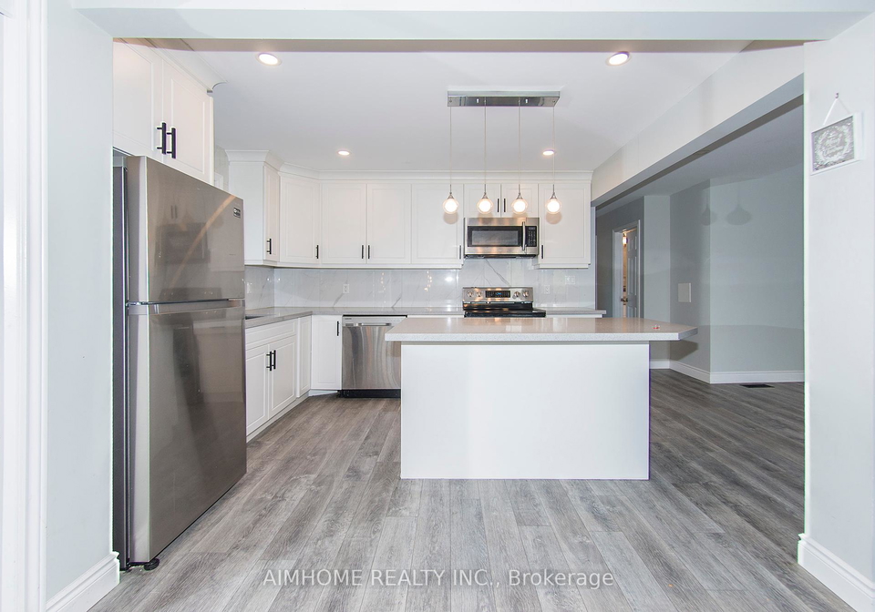 389-churchill-court-waterloo-ontario-x12454439