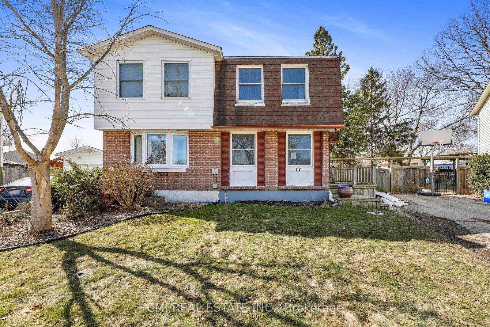 17-maplestone-avenue-sarnia-ontario-x12454473