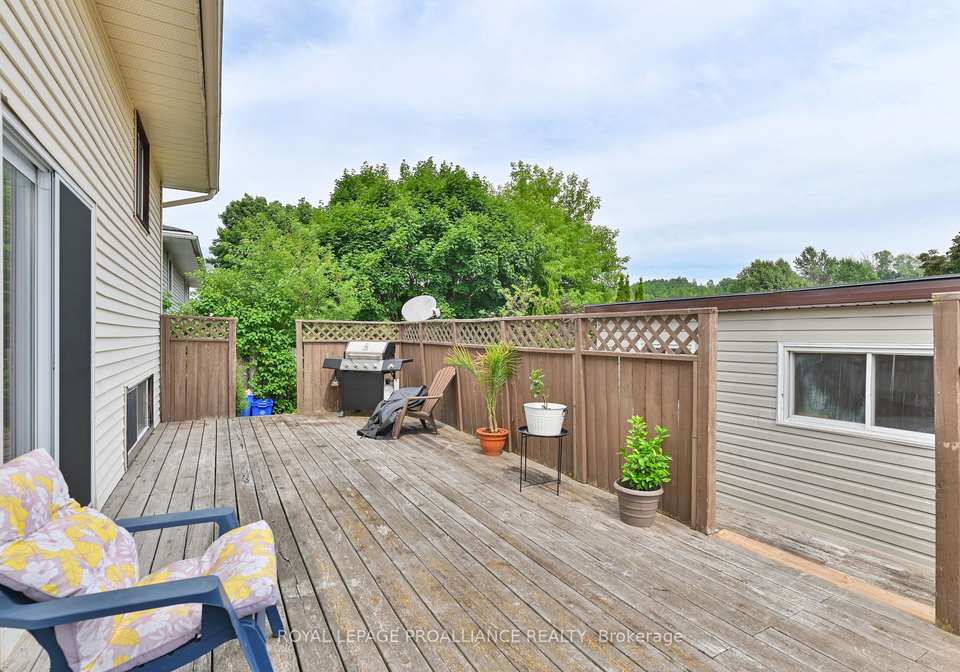 35-van-alstine-drive-quinte-west-ontario-x12454537