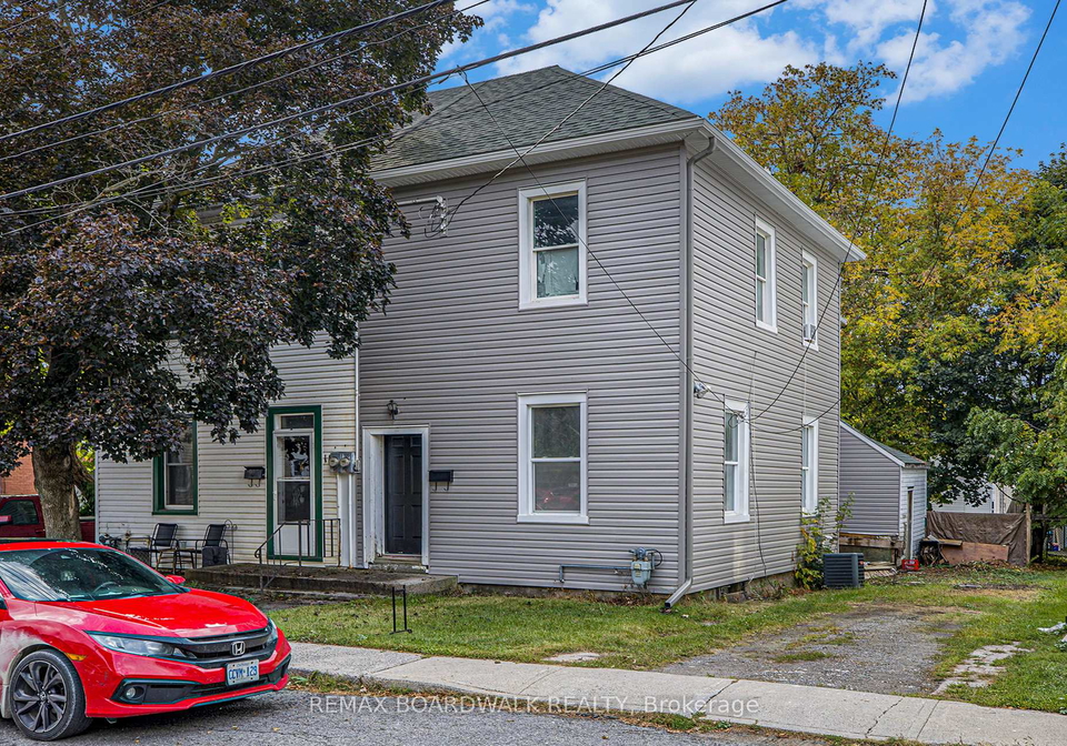 20-montague-street-smiths-falls-ontario-x12454626