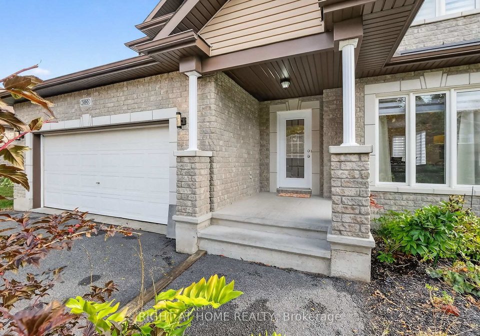380-n-quartz-avenue-n-clarence-rockland-ontario-x12454632