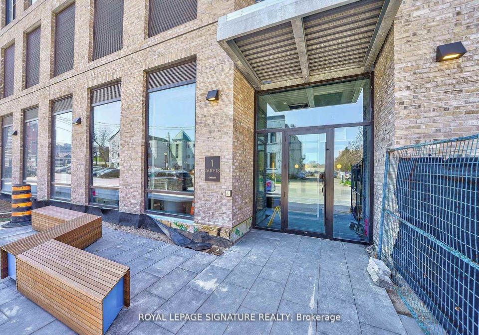 1-jarvis-street-hamilton-ontario-x12454823