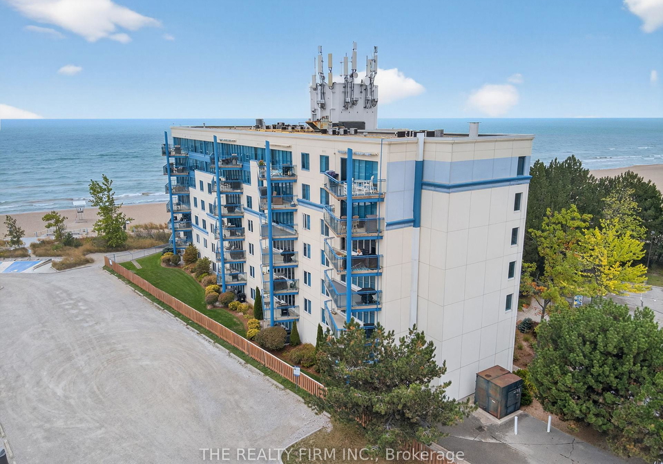9-pine-street-lambton-shores-ontario-x12454925