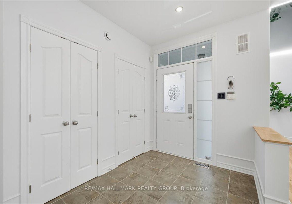 930-scala-avenue-ottawa-ontario-x12454959