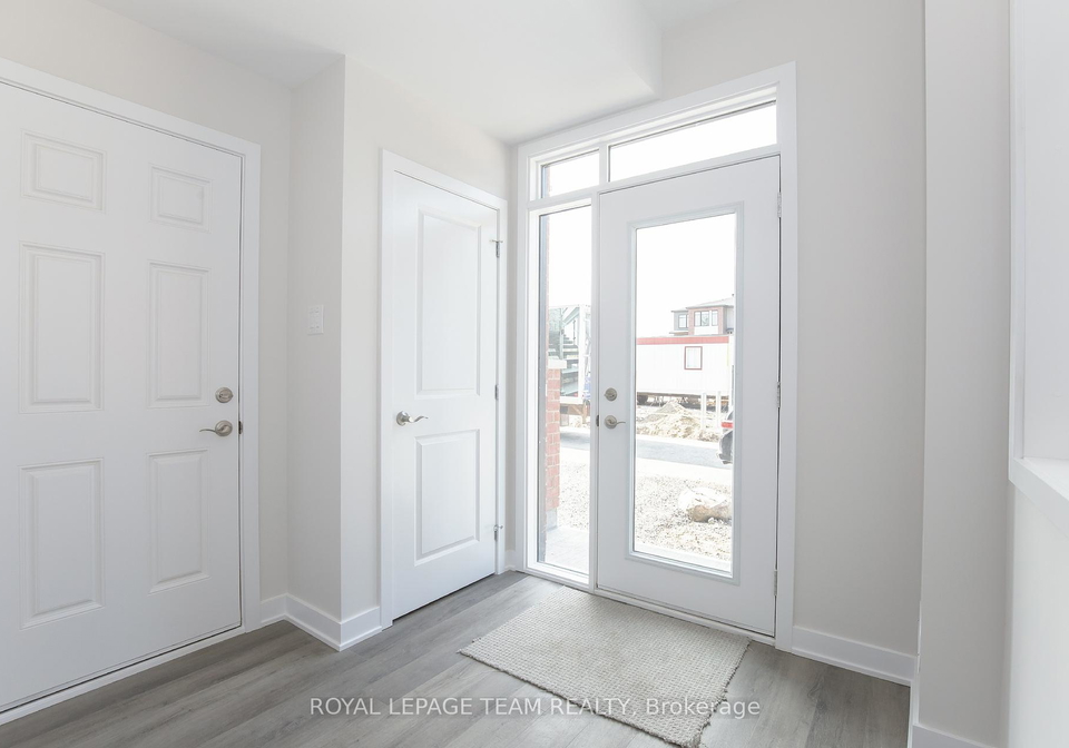 206-tussock-private-ottawa-ontario-x12455005