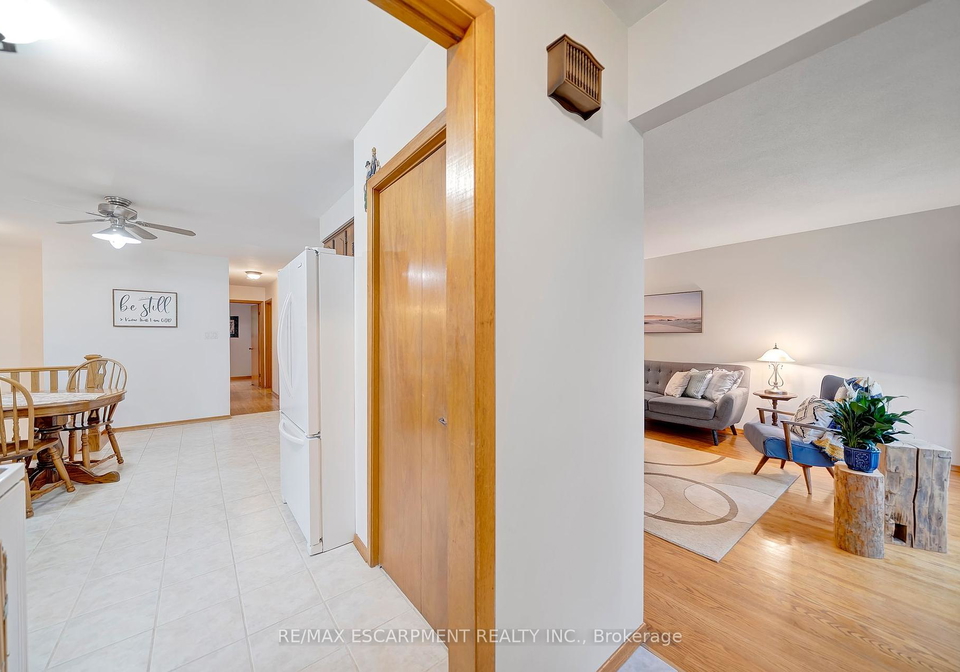12-geddes-street-grimsby-ontario-x12455017